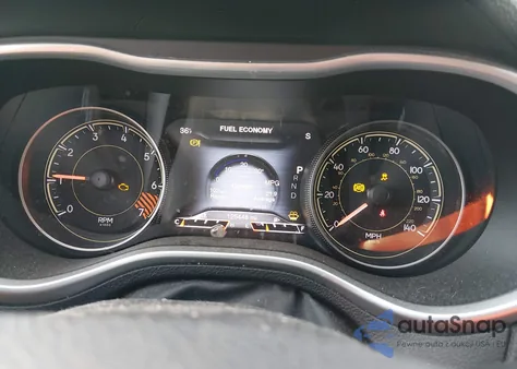 2014 Jeep Cherokee Trailhawk z USA, uszkodzony, nr VIN 1C4PJMBB9EW156415